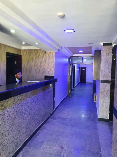 De?bliss Hotel And Suite