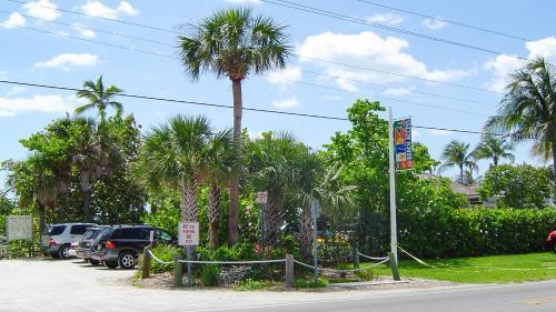 Bonita Beach Resort Motel