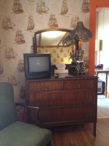 Auberge Des Arts Bed And Breakfast