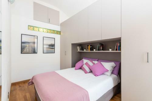 Nice And Cozy Apartment In Crocetta