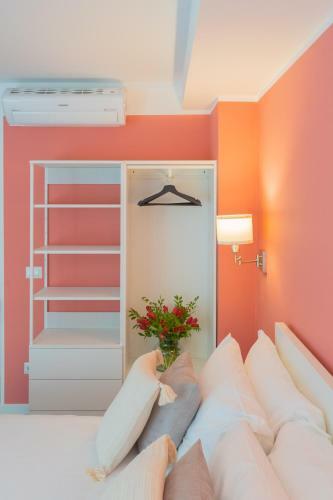 Enchanted Como Lake - Tremezzo Apartments By Rent All Como