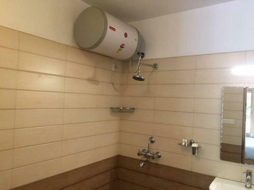 Lodge Rudraksha Cottage & Resort