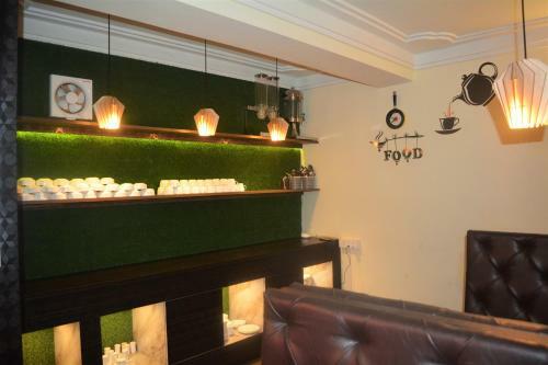 Hotel Rufina Cardamom Residency