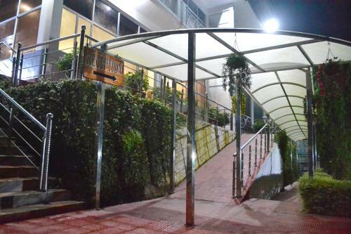 Hotel Avexia Resorts Pine Oak