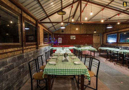 Livingstone Camping Site, Bhimtal