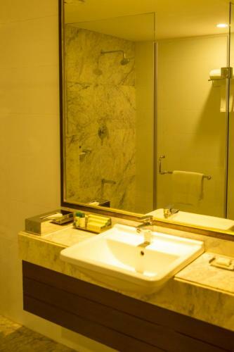 Hotel The Fern Hillside Resort Bhimtal