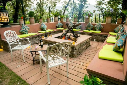 Hotel The Fern Hillside Resort Bhimtal