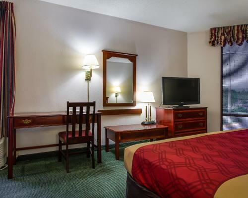 Hotel Econo Lodge South Garner
