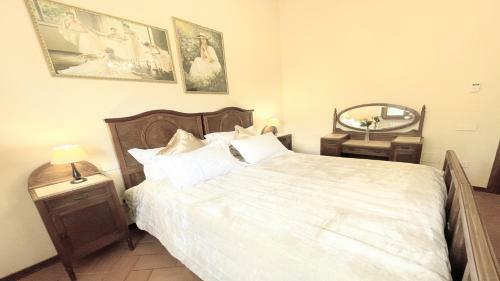 Spoleto Enchantedexc Pool, Gardens Villaaircon