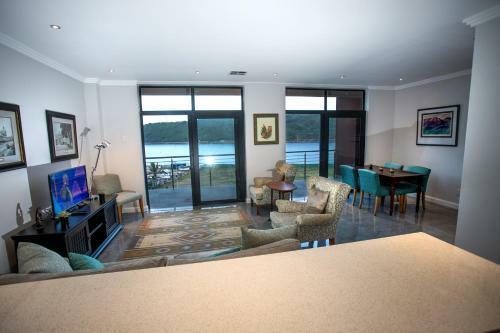 Apartamento Ushaka Waterfront - Penthouse Plush Perfection