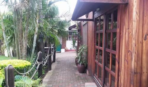 Hostal Smiths Cottage