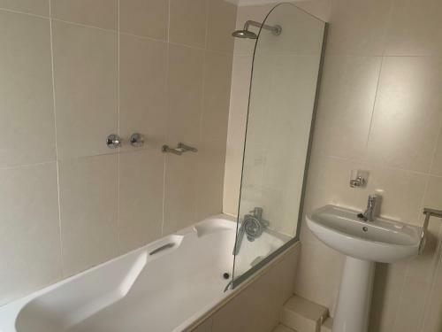 Hostal Amaciko Guesthouse Glenmore