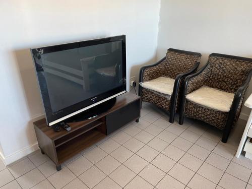 Durban Beach Front 10 South Apartment 904