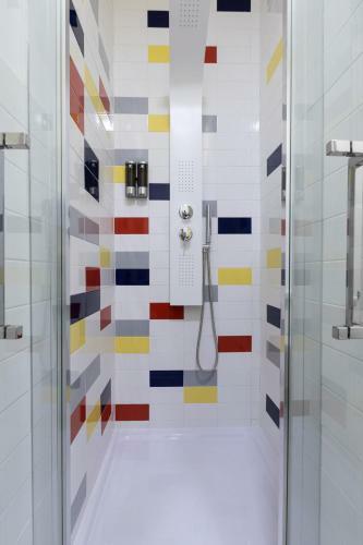 Hostal Valmontone Travel Rooms