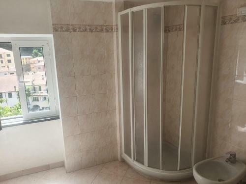 Apartamento Varese Ligure Comfy Flat With Pool