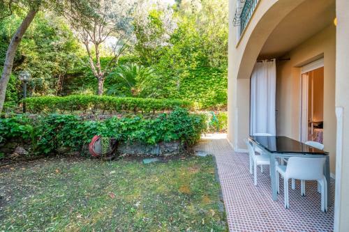 Apartamento House With Garden Baia Dei Saraceni