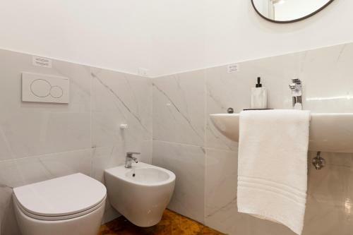 Apartamento Romantic Studio In The Heart Of Trieste