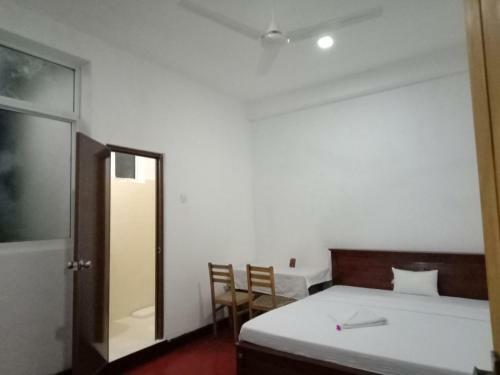 Hostal Hotel Yelona