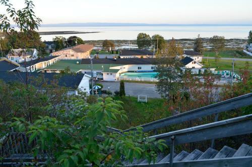 Hotel-motel Les Voitures D'eau