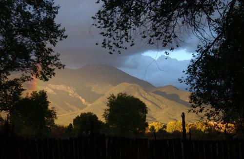 Posada Touchstone Inn