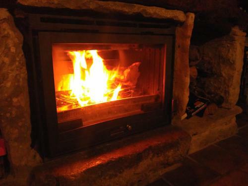 Casa Rural Rustic Suites, Jacuzi & Love