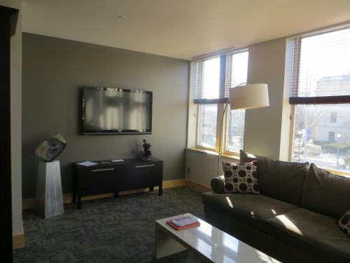 Hotel Suites At 118 - Bloomington