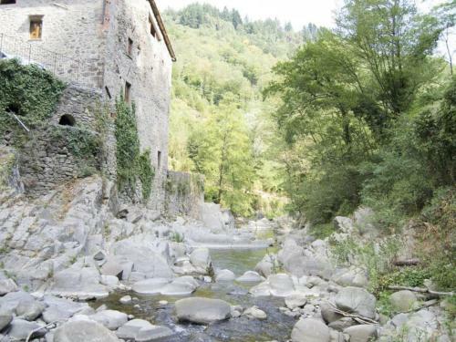 Charming Holiday Home At Vellano With Swimming Pool