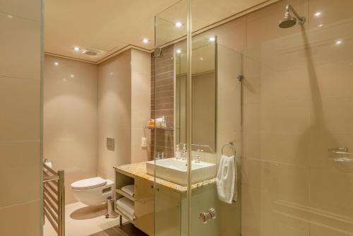 Apartamentos Cape Royale | Whosting