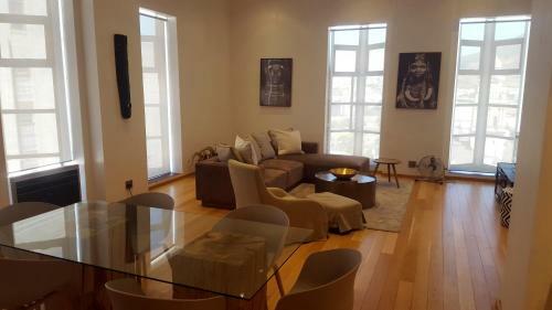Apartamento 2 Bedroom Louise In Mutual Heights