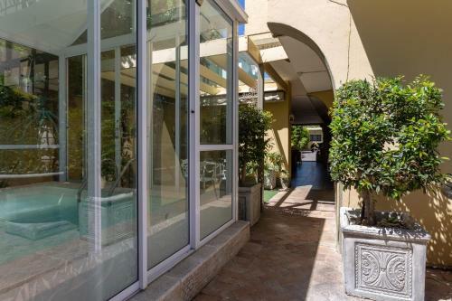Cosy And Classy Sea Point Apartment