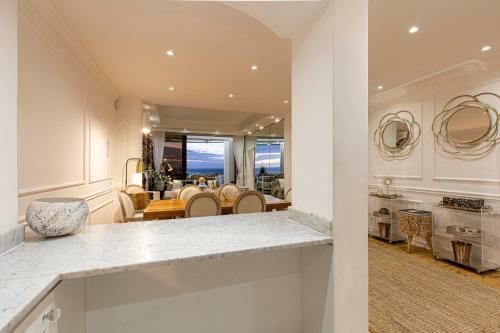 Clifton Yolo Spaces - Clifton Beachfront Apartments