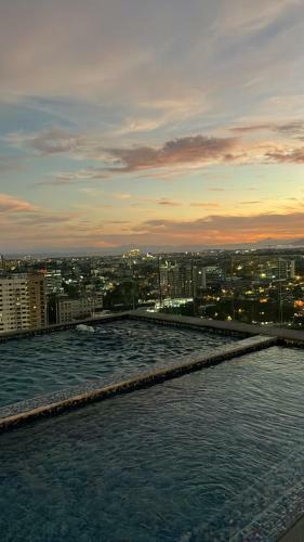 Apartamento Aeon Luxe Rentals