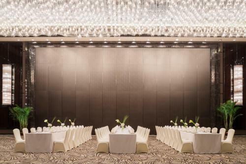 Hotel Wanda Realm Nanjing