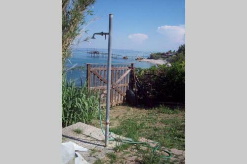 Villa Sulla Scogliera Tra Ulivi Secolari