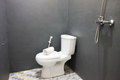 Hotel Reddoorz Syariah Near Exit Tol Pemalang Comal 2