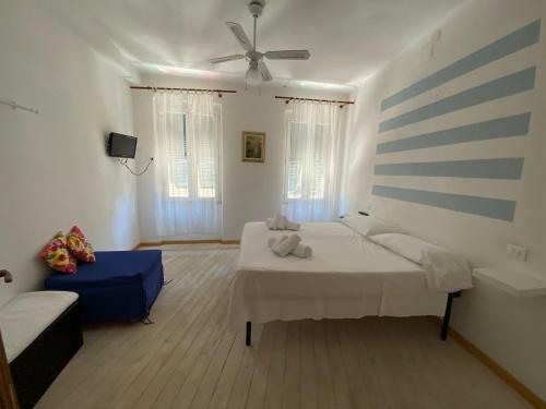 Vernazza Holidays Apartments