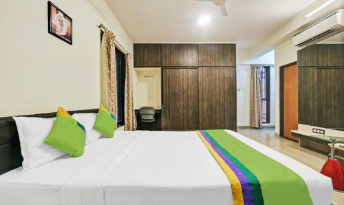 Hotel Treebo Trend Bandra Apartments