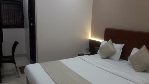 Hotel Shine Hospitality Empire