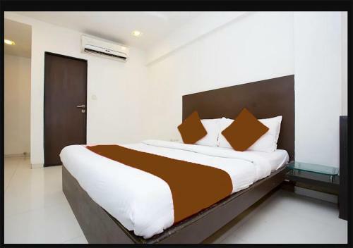 Hotel Kamran Residency-near Us Embassy