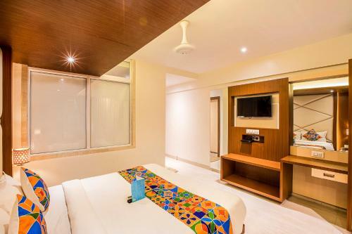 Hotel Fabexpress Spring Inn Kandivali
