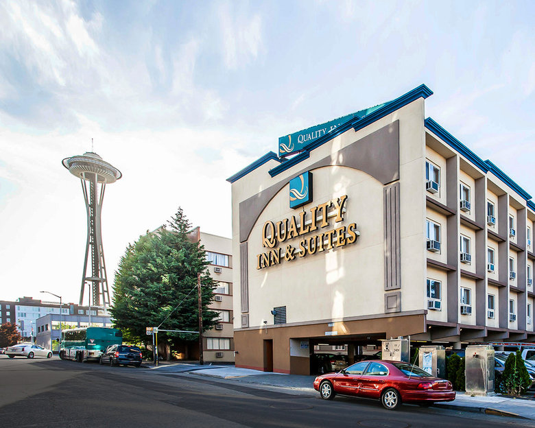 Hotel Quality Inn And Suites