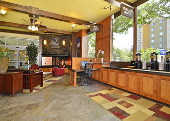 Hotel Quality Inn And Suites