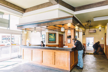 Hotel Quality Inn And Suites