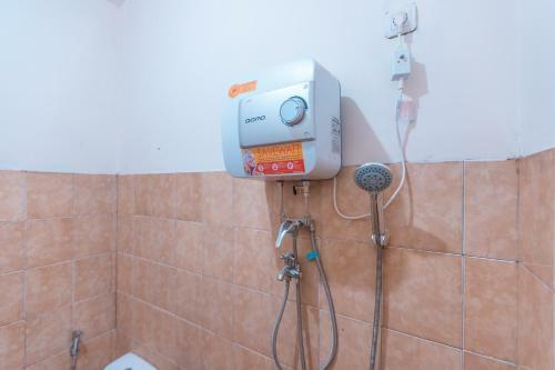 Hotel Oyo Life 2424 Kost Luqman 2