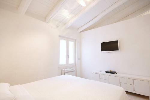 Le Nuove Cadreghe Apartments