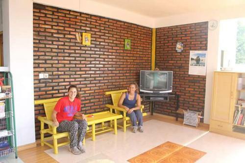 Hostal Dasi Guesthouse