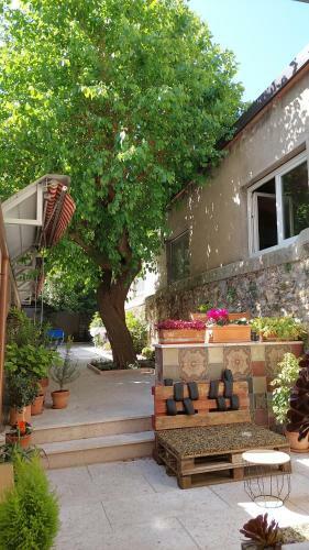 Hostal Santa Marta Rooms&studios