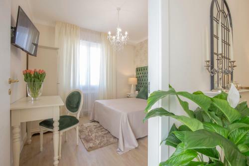 Crys: Apartments, Holiday, Business, Verde