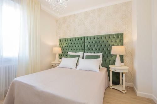 Crys: Apartments, Holiday, Business, Verde