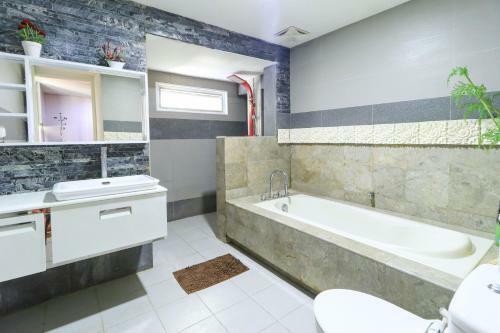 Hostal Kubu Kalih Residence